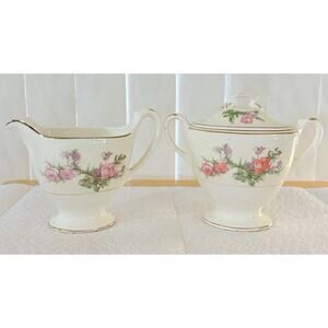 VTG Homer Laughlin Eggshell Georgian Cream And Sugar Set Heather Rose Collection